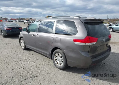 2013 Toyota Sienna Xle V6 8 Passenger из США, поврежденный, VIN 5TDYK3DC4DS306401